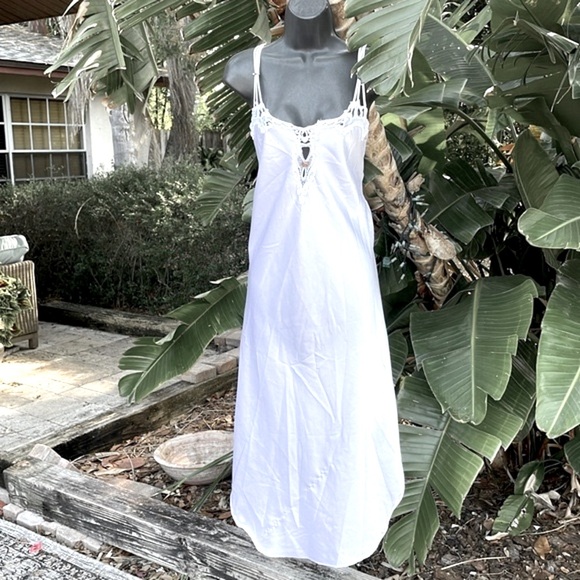 Vintage Dresses & Skirts - Lace trim Satin slip dress with rosette